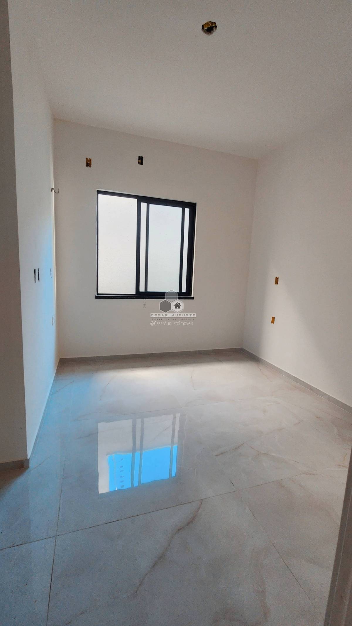 Casa à venda com 3 quartos, 110m² - Foto 11